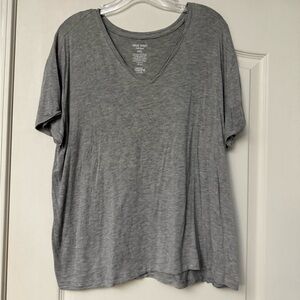 Nine West Soft Spun Gray V-Neck T-Shirt